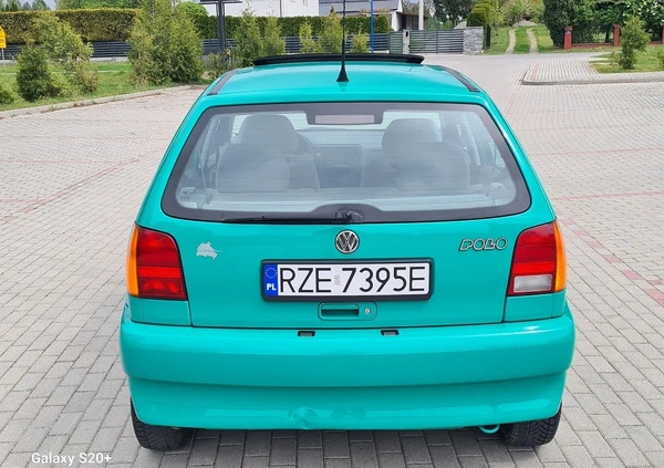 Volkswagen Polo cena 9900 przebieg: 54000, rok produkcji 1998 z Szadek małe 326